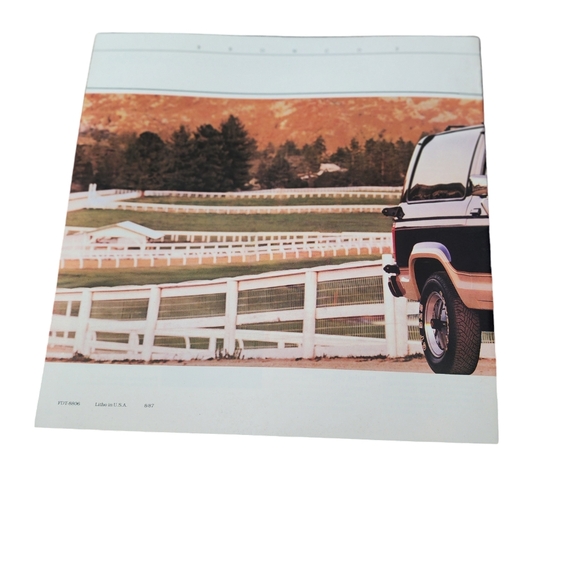 Ford Bronco II1988 Brochure - Picture 4 of 4